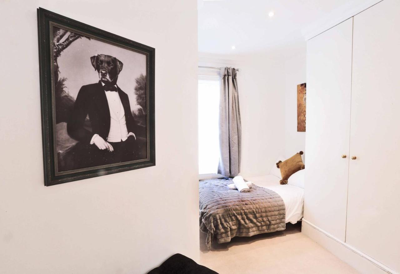 Piccadilly Circus Suites ลอนดอน ภายนอก รูปภาพ