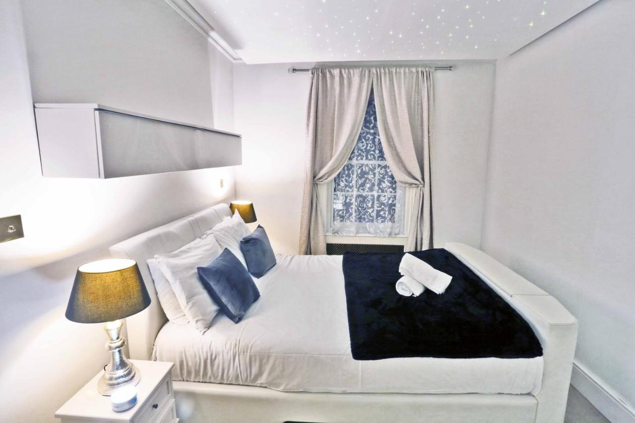 Piccadilly Circus Suites ลอนดอน ภายนอก รูปภาพ