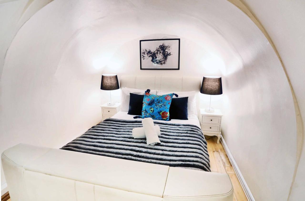 Piccadilly Circus Suites ลอนดอน ภายนอก รูปภาพ
