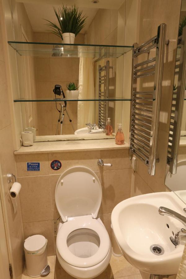 Piccadilly Circus Suites ลอนดอน ภายนอก รูปภาพ